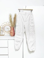 Białe bawełniane spodnie cargo / bojówki Topshop S wysoki stan