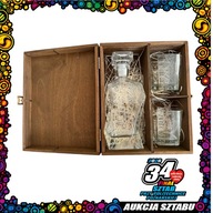 Elegancka karafka z grawerem Politechniki Poznańskiej