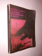 CZLOWIEK PRZEMIENIONY W WILKA - Sergiusz Piasecki