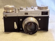 Aparat LENINGRAD z obiektywem JUPITER .