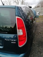 SKODA ROOMSTER LIFT LAMPA PRAWY TYŁ