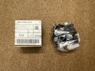 AUDI A6 A7 C8 ZESTAW ŚRUB KOŁKÓW ELEMENTÓW DO DRZWI PRZÓD 4K0098619