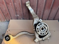 MERCEDES W205 AMG 4matic zwrotnica A2053700