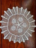 Koronkowa serwetka do koszyczka śr 45