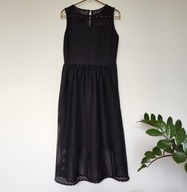 Ażurowa sukienka elegancka midi 36/38 mała czarna kloszowana