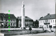 Bochnia-Rynek z pomnikiem Kazimierza Wielkiego- 1966r