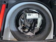 volvo v40 kolo zapasowe dojazdowe lewarek klucz