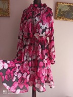 NA-KD romantyczna zwiewna sukienka z falbankami 38