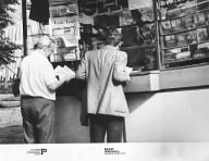 Kiosk Ruchu-asortyment PRL,BRONISŁAW CIEŚLAK fotografia fotos film WŚCIEKŁY