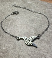 Śliczna delikatna regulowana bransoletka z ażurowym kolibrem Koliber stal