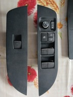 Toyota Corolla E21 18-22 przelaczniki szyb lewy prawy Warszawa