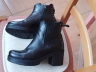 Skórzane botki na grubych spodach z elementami odblaskowymi -37/24cm !
