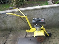 wertykulator spalinowy silnik kosiarka aerator