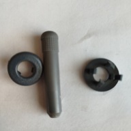 Kołek blokady drzwi z gniazdem Skoda Felicja oryginał