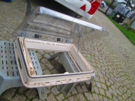 Okno dachowe Dometic na korbkę do otworu 50 cm x 70 cm