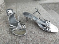 HUSH PUPPIES nr 43/9UK srebrne eleganckie sandały na szpilce