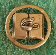 STARA ODZNAKA SZKOLNA NA CZAPKE - LATA 50-TE