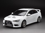 "MITSUBISHI Lancer Evolution X white Sun Star 2018 1/18 SUN STAR 5824"