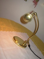 DELIKATNIE PIĘKNA UROCZA BANKIERKA