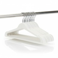 WIESZAKI NA UBRANIA DZIECIĘCE BIAŁE DLA DZIECI ODZIEŻ UBRANIOWE MOCNE 25szt