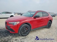 Alfa Romeo Stelvio 2020 ALFA ROMEO STELVIO 2.0 Benzyna 280KM