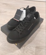 Tommy Hilfiger tenisówki 41