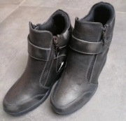 Nowe sneakersy botki damskie Sergio Leone 38