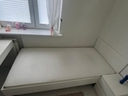 Tapczan + materac gratis.