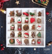 Kalendarz adwentowy lukrowane pierniczki piernik