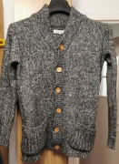 Anerkjendt - piekny klasyczny zapinany sweter roz. M