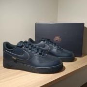 Nike Air Force 1 '07 LV8 r. 45,5 (29,5 cm) IM6001 475 Dark Obsidian