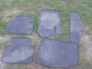 gumowe dywaniki peugeot 5008