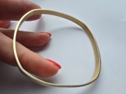 Kwadratowa bransoletka bangla, sztywna bransoletka