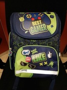 Plecak szkolny usztywniany 