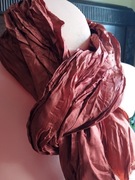 Apaszka szalik boho miedziany rudy kreszowany gnieciony 148 x 45 cm 