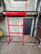 Stojak na gaśnicę ( PPOŻ ) z zadaszeniem 