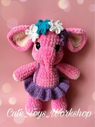 Słoń zabawka amigurumi