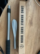 Długa składana łyżka do butów 