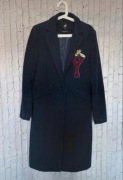 Granatowy płaszcz zapinany na guziki Reserved rozmiar 36