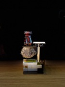 Zestaw do golenia maszynka pędzel stojak ostrza