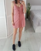 Pull&bear pudrowa sukienka letnia na ramiączkach mini bawełniana 38 M