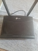 Router tp-link model tl-mr 100 300 Mbps wi fi 4g Lte