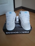 Buty DC Shoes Court Graffik SD 300678 r. 42 27cm Off Wht/Blu(101) Skate