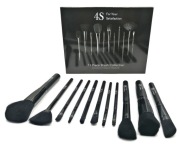 PROFESJONALNY ZESTAW 11 PĘDZLI DO MAKIJAŻU + ETUI