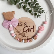 Zawieszka do Smoczka z imieniem różowa