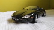 Jaguar xk8 series cabrio zielony 1:18 model samochodu Maisto