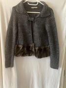 Sweter Pennyblack z futerkiem – włoska jakość