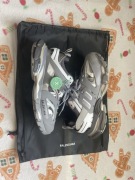 balenciaga track szare