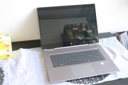 HP ZBook Studio x360 G5 z rysikiem HP, dotyk, dla artysty, lub gamera