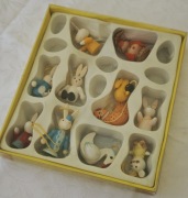 Vintage zestaw 11 drewnianych zawieszek wielkanocnych Erzgebirge NRD PRL